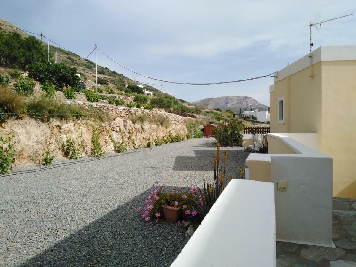 Anemos And Almyra Apartment Kini Bagian luar foto