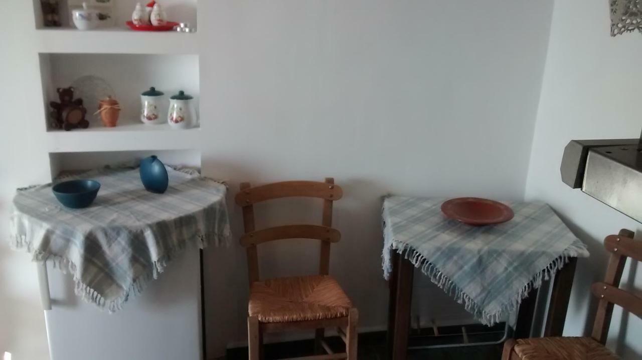 Anemos And Almyra Apartment Kini Bagian luar foto